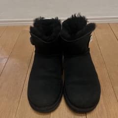 UGG ブラック ムートンブーツのサムネイル