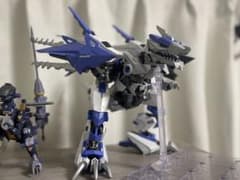 ZA Modelシュトゥルムテュラン 完成系 ゾイド』シュトゥルムテュランが立体化、バーサークユニットとのセット