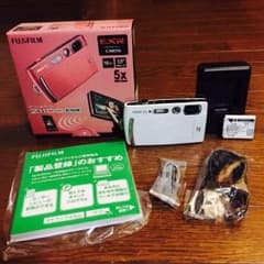 【デジカメ】FUJIFILM FINEPIX Z1100 EXRのサムネイル