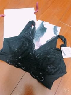 LUNA ナチュラルアップナイトブラのサムネイル