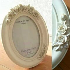 【お値下げ】laura ashley フォトフレームのサムネイル