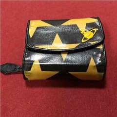 ヴィヴィアン財布のサムネイル