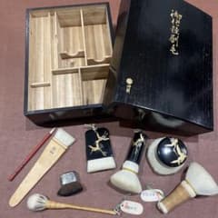 希少 三越 持撰 御化粧刷毛セット 白粉刷毛 木箱入り 未使用 伝統化粧