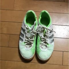 サッカー  フットサルシューズのサムネイル