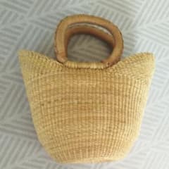 連休限定値下げ　　ブルキナファソ　かご　かごバッグのサムネイル