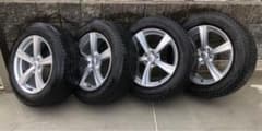 ボルボXC90 純正ホイール18インチ+スタッドレスタイヤ 235/60R18のサムネイル