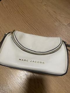 【8/30迄】MARC JACOBSのサムネイル