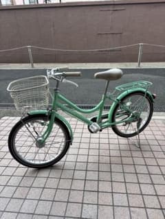 子供用自転車 ミントグリーン 前面バスケット付き - メルカリ