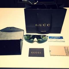 値下げ！ GUCCI(グッチ) サングラス  ブラックミラーのサムネイル
