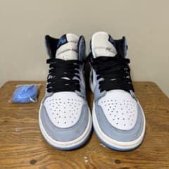 AJ1 RETROHIGHOG University Blue 25.5cm - メルカリ