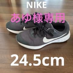 ナイキ  スニーカー　24.5のサムネイル