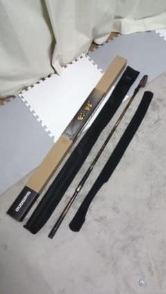 シマノ 鱗海 06-530 現行モデル　中古　チヌ竿 SHIMANO シマノ 鱗海 06-530 現行モデル 中古 チヌ竿 SHIMANO - メルカリ
