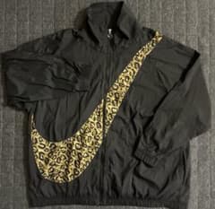 ナイキ　NIKE ナイロンジャケット レオパード　豹柄　フルジップ　ビッグサイズ ナイキ NIKE ナイロンジャケット レオパード 豹柄 フルジップ ビッグ