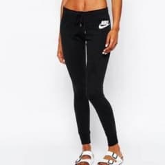 nike スウェットパンツのサムネイル