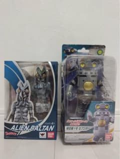 SHフィギュアーツ バルタン星人、特空機1号セブンガー フィギュア