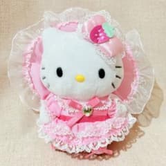 キティちゃん　ぬいぐるみ　キーホルダー　ストラップ　ドレス　マスコット