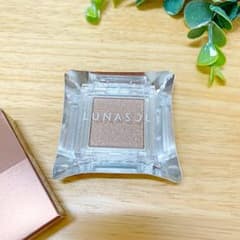 ルナソル グロウニュアンスアイズ EX02 Lighting Brownのサムネイル