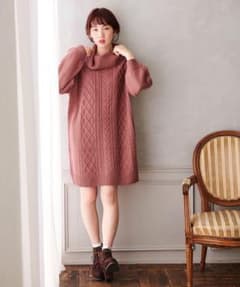 【9/17までお値下げ中！】オリーブデオリーブ  ケーブルニットワンピースのサムネイル