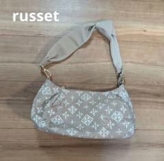 美品ラシット ノットデザインミニワンショルダーバッグ ベージュ 美品】russet ラシット ノットデザインミニワンショルダーバッグ