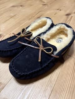 UGG ネイビー スエード ムートンブーツのサムネイル
