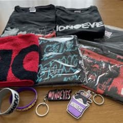 MONOEYES まとめ売り Tシャツ タオル ラババン キーホルダー ワッペンのサムネイル