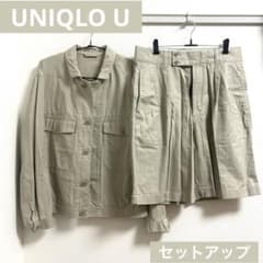 ● UNIQLO U ベージュ セットアップ ジャケット ハーフパンツ Mサイズのサムネイル