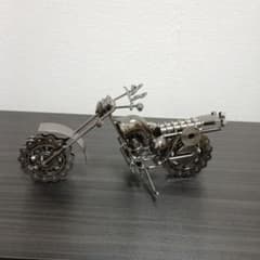金属製バイク型工芸品 約15cmのサムネイル