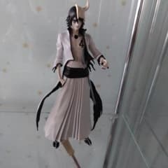 BLEACH フィギュア MAXIMATIC ウルキオラ ・ シファー ブリーチ - メルカリ