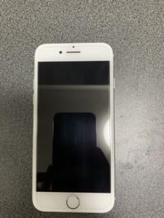 iPhone 7 Silver 128 GBのサムネイル