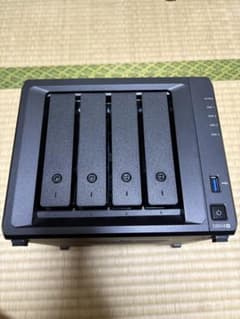 Synology DS918+ NAS ほぼ新品HDD4Tx4台 - メルカリ