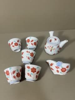 2171 深川製磁　赤絵花草　茶器セット　急須1客　湯冷し1客　湯呑5客 2171 深川製磁 赤絵花草 茶器セット 急須1客 湯冷し1客 湯呑5客 - メルカリ