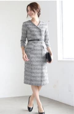 Dress Lab 落ち着いた華やかさ ワンピーススーツ　Mサイズ、Lサイズのサムネイル
