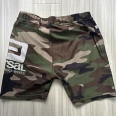 reversal 迷彩柄 ショートパンツのサムネイル