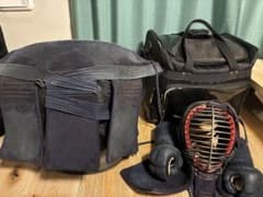 28日まで　剣道 防具セット面胴小手垂 防具袋(キャリー)付きのサムネイル