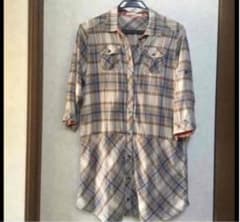 大きいサイズ　ロングシャツ　羽織りのサムネイル