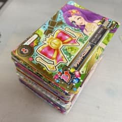 アイカツカード　約135枚のサムネイル