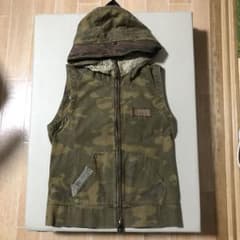 キョウジマルヤマ　フード付きベストのサムネイル