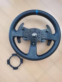 Thrustmaster T300RS GT Wheelステアリングのサムネイル