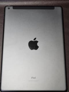 iPad 第7世代 32GB WI-fi+Cellularモデル スペースグレー - メルカリ