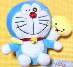 ドラえもん　巳年ぬいぐるみ　黄色