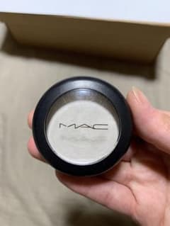 M.A.C クリームカラーベース　ルーナのサムネイル