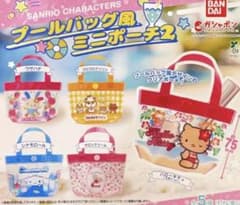 マロンクリーム ビニールバッグ　缶バッジ セットのサムネイル