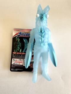 【2/15発売】ドンキホーテ限定　バルタン星人 分身カラー　タグ付きのサムネイル