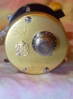 ABU Ambassadeur 2500CI シャンパンゴールド 中古品 - メルカリ