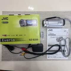 JVC 빅터 에브리오 캠코더 GZ-E220