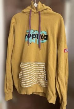 vaundyロゴパーカー 