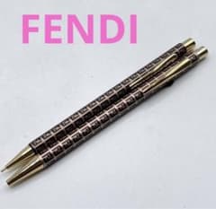 【3点セット】FENDI ボールペン シャープペン ペンケース フェンディ FENDI - フェンディ ボールペン シャープペンシル ケース セットの通販