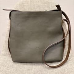 美品 Dakota ダコタ リバティ ショルダーバッグ カーキ×ブラウン