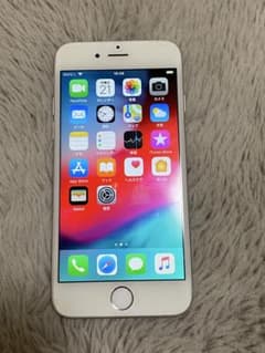 Apple iPhone 6 本体 16GBのサムネイル