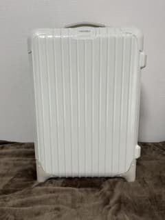 RIMOWA（リモワ）35L 別注ユナイテッドアローズコラボモデル機内持ち込み可 RIMOWA（リモワ）35L 別注ユナイテッドアローズコラボモデル機内